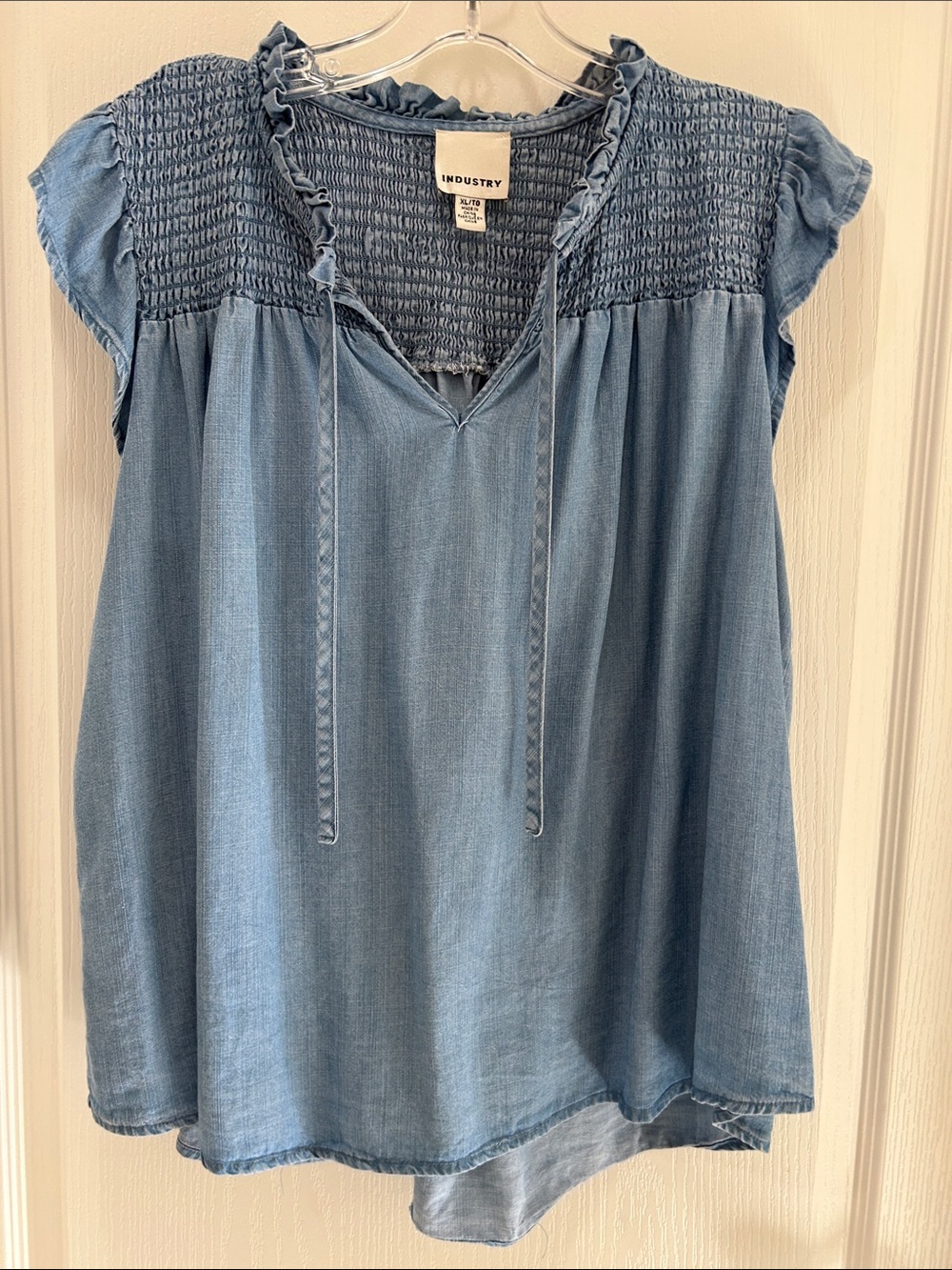 Smocked Shoulder Chambray Tie-Neck Blouse - Light Blue